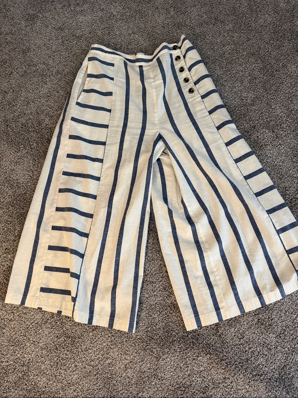 Striped Wide-Leg Cotton Crop Pants - Blue & Cream - women’s size 16